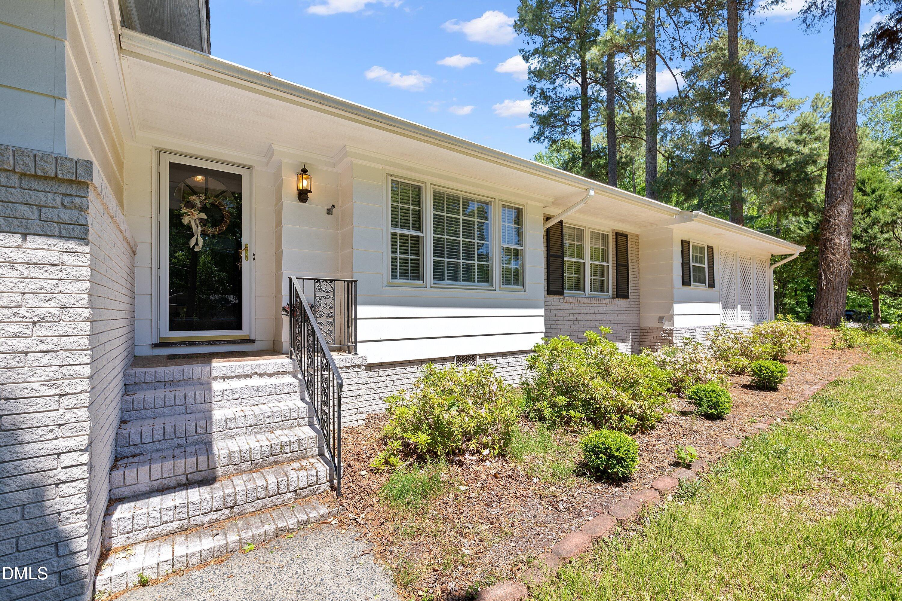 2802 Devon Road Durham, NC 27707 - Photo 3 of 46