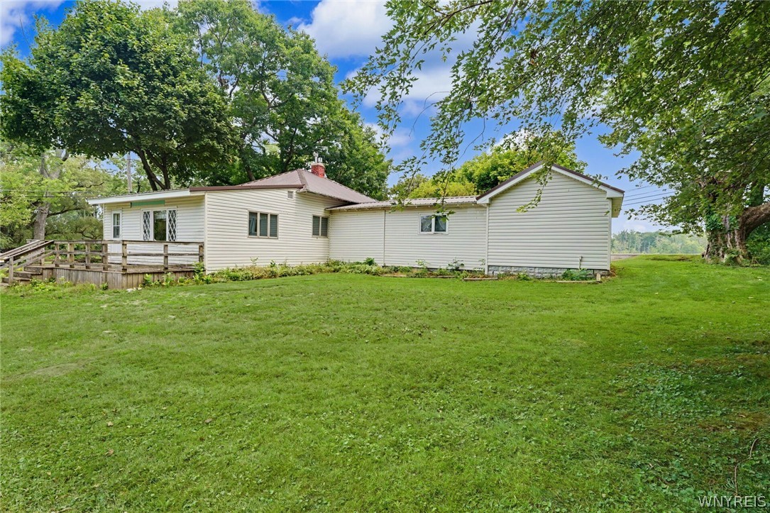 10604 Lake Shore Road Brant, NY 14081 - Photo 4 of 41 Gallery Image 4