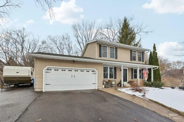 $440,000 | 12325 49th Avenue North, Plymouth, MN 55442