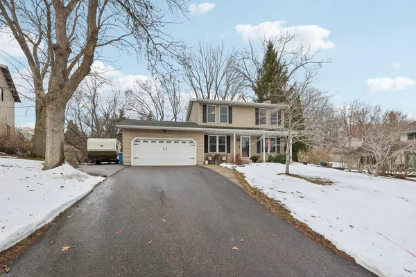 $440,000 | 12325 49th Avenue North, Plymouth, MN 55442
