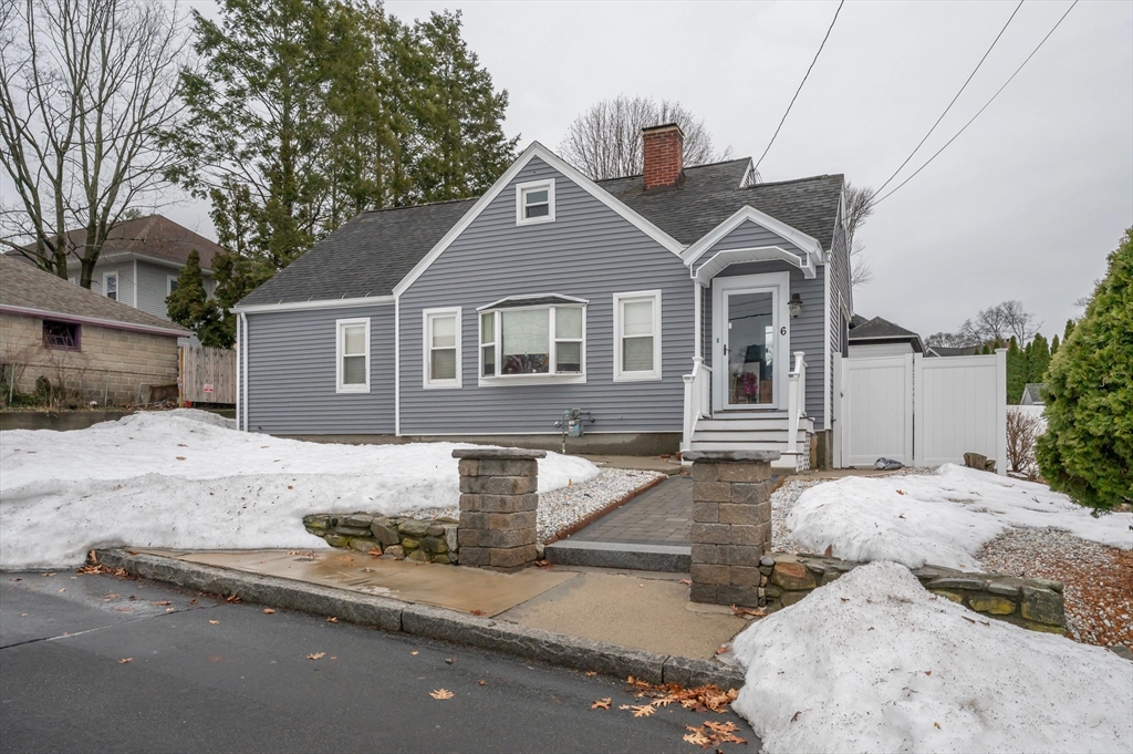 6 Huse Road Methuen, MA 01844 - Photo 2 of 29 Gallery Image 2