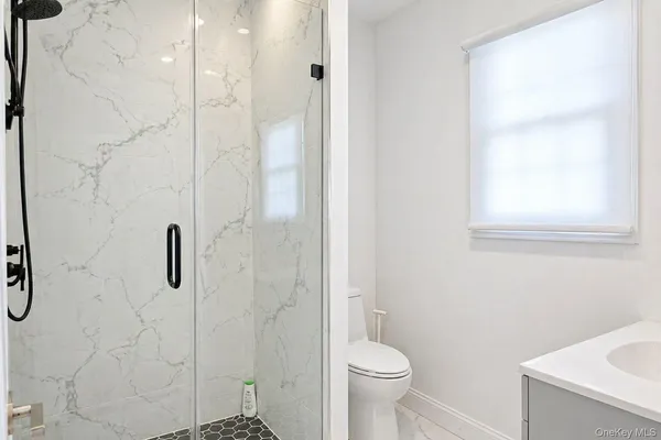 $4,750 | 3380 Weidner Avenue, Unit MAIN, Oceanside, NY 11572