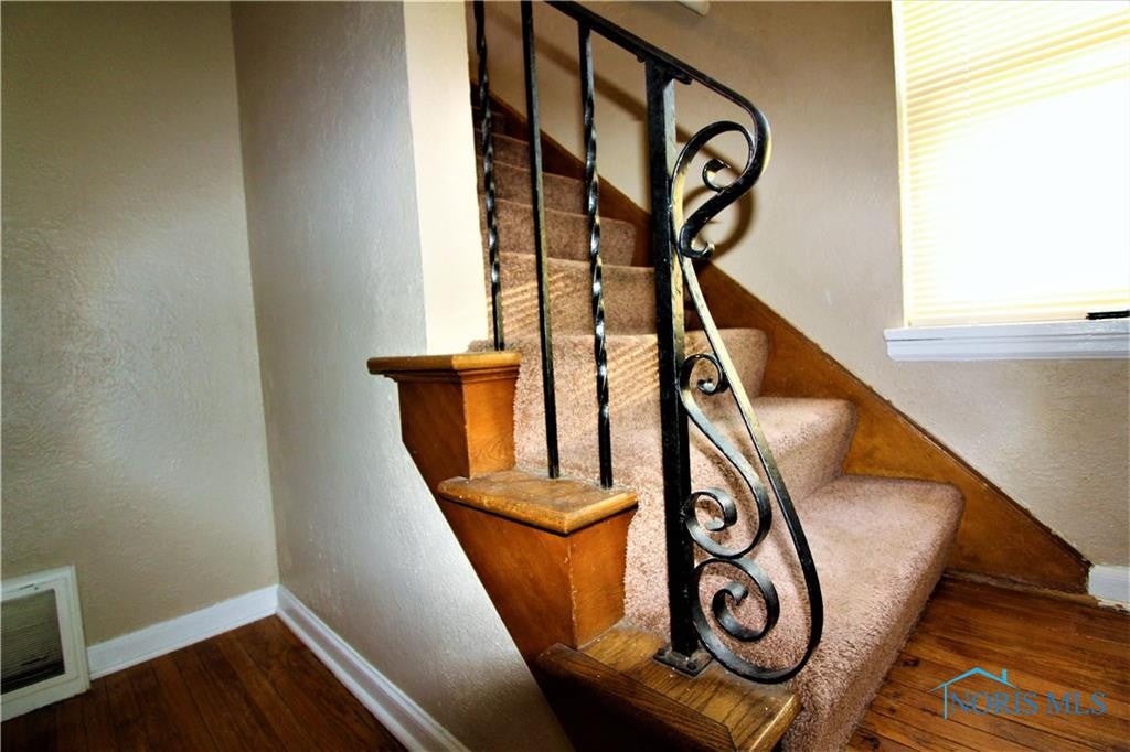 917 Southover Road Toledo, OH 43612 - Photo 10 of 22 Gallery Image 10