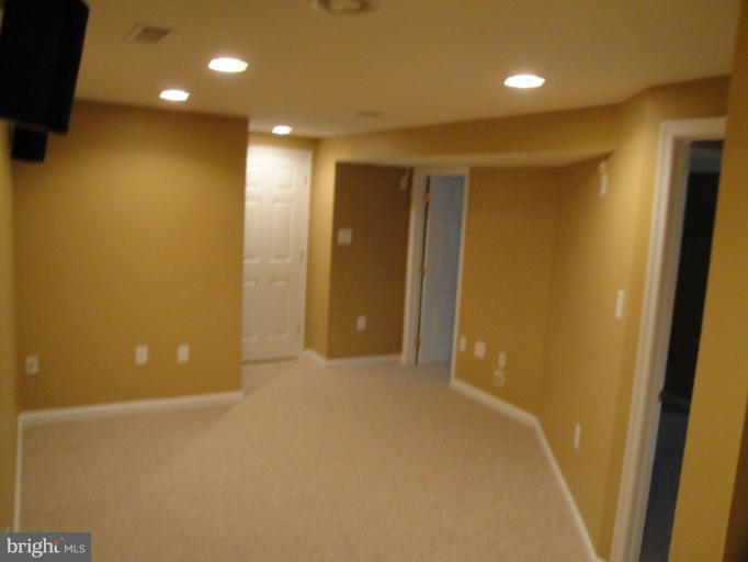 8615 Highgate Road Alexandria, VA 22308 - Photo 2 of 9 Basement