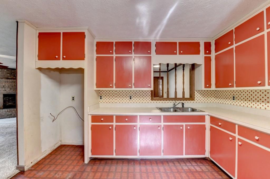 617 Rock Springs Road Lawrenceville, GA 30043 - Photo 17 of 42