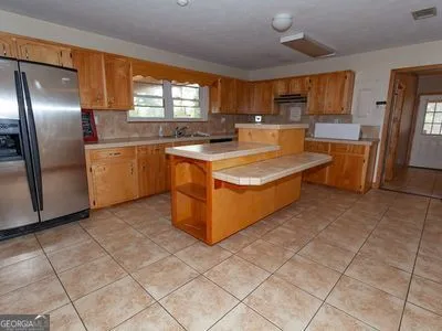 $245,000 | 8590 Hwy 82, Waynesville, GA 31566