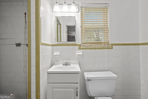 $245,000 | 8590 Hwy 82, Waynesville, GA 31566