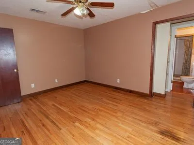 $245,000 | 8590 Hwy 82, Waynesville, GA 31566