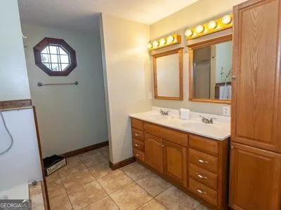 $245,000 | 8590 Hwy 82, Waynesville, GA 31566