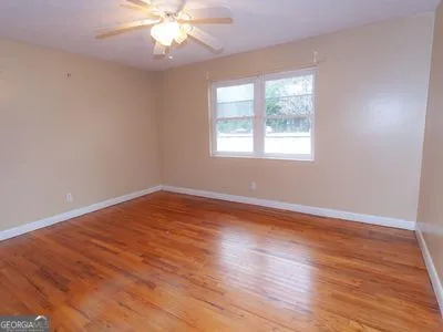 $245,000 | 8590 Hwy 82, Waynesville, GA 31566