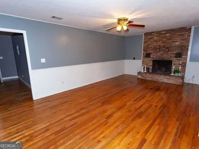 $245,000 | 8590 Hwy 82, Waynesville, GA 31566