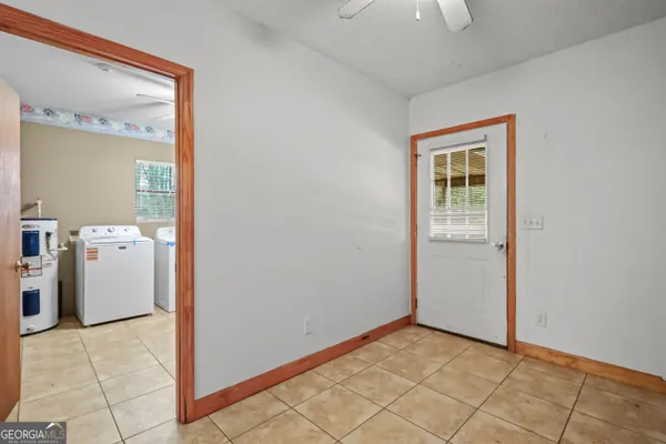 $245,000 | 8590 Hwy 82, Waynesville, GA 31566