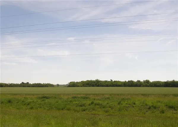 $975,000 | 2730 Kingman Road, Ottawa, KS 66067