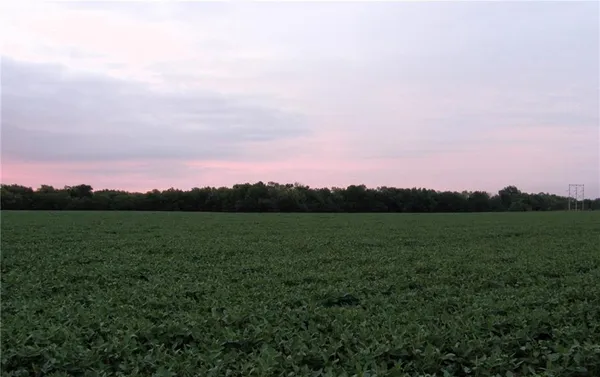 $975,000 | 2730 Kingman Road, Ottawa, KS 66067