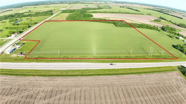 $1,100,000 | 2730 Kingman Road, Ottawa, KS 66067