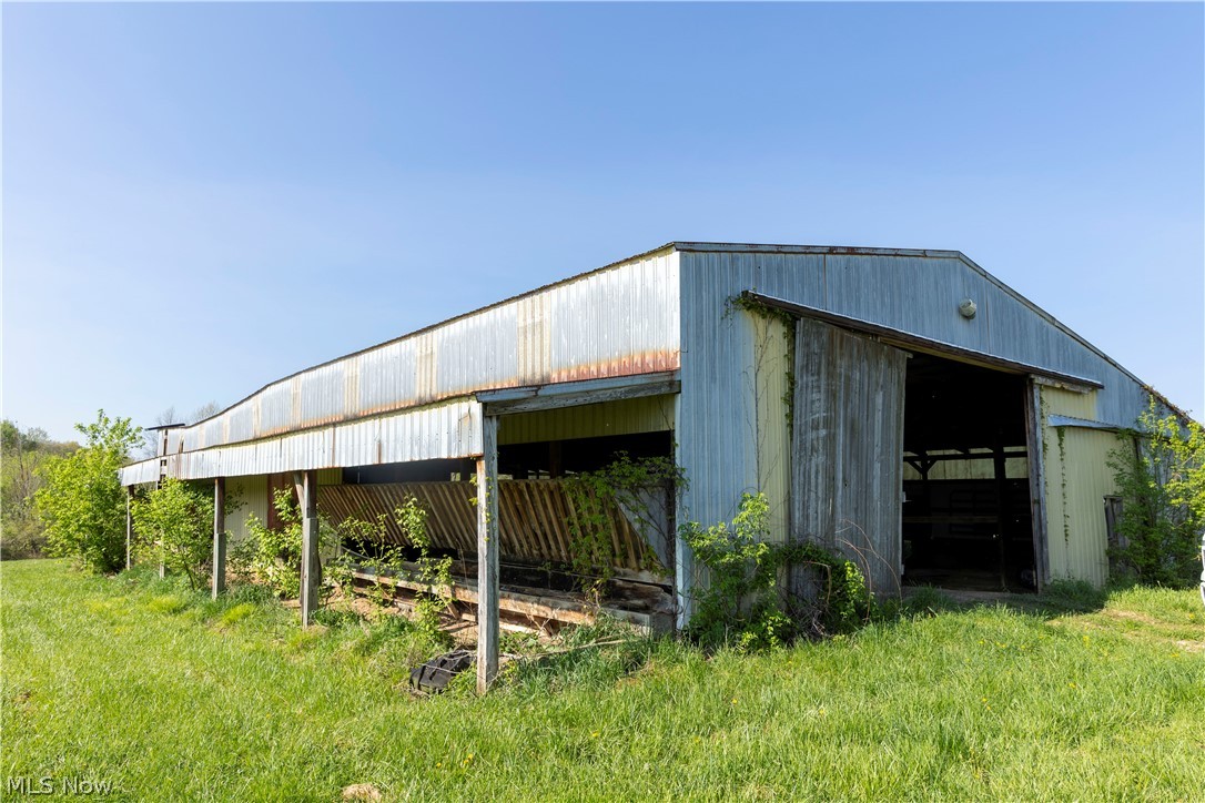 80960 Burkhart Road Tippecanoe, OH 44699 - Photo 40 of 50