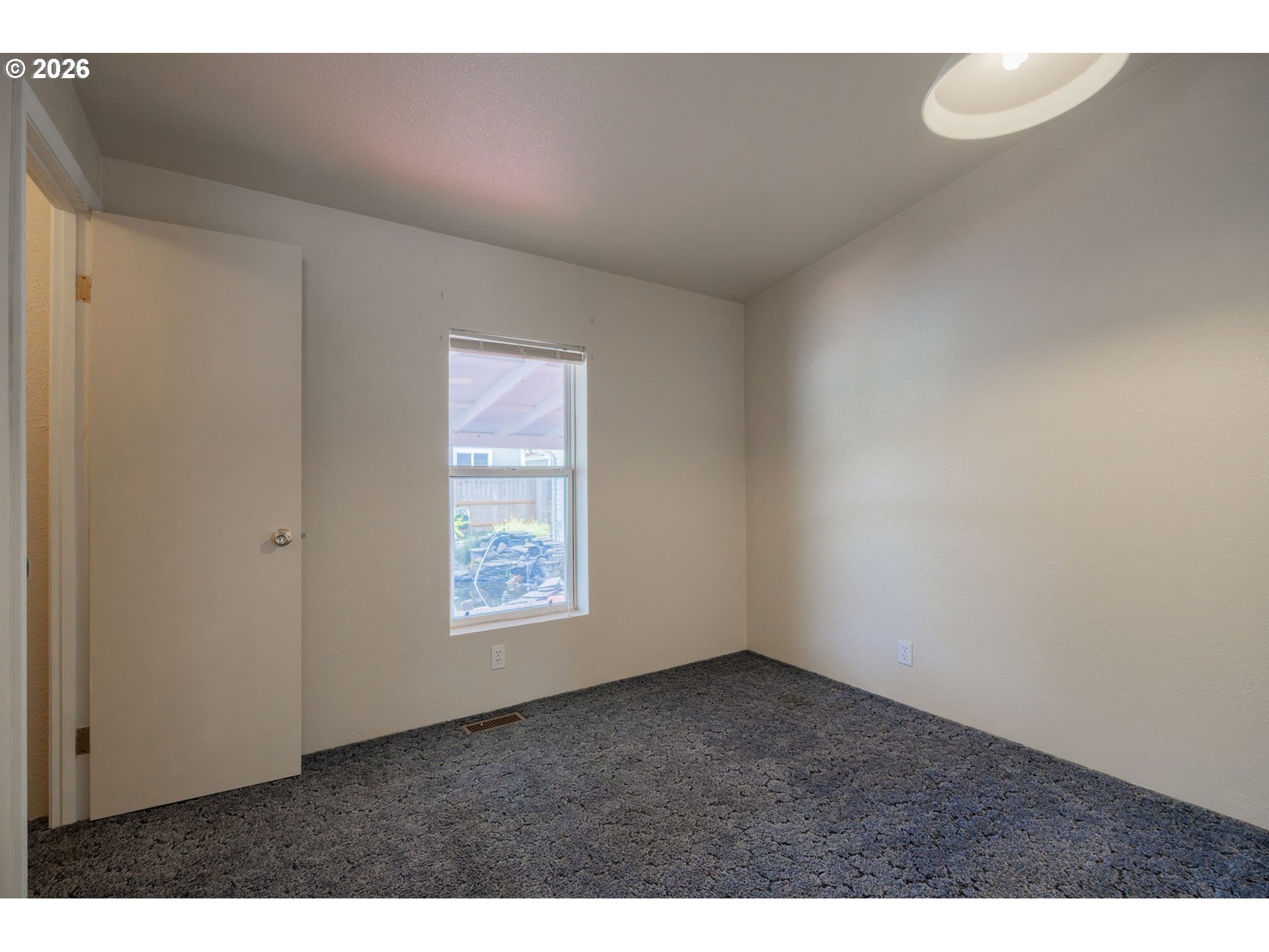 1281 South 57th Place Springfield, OR 97478 - Photo 17 of 37
