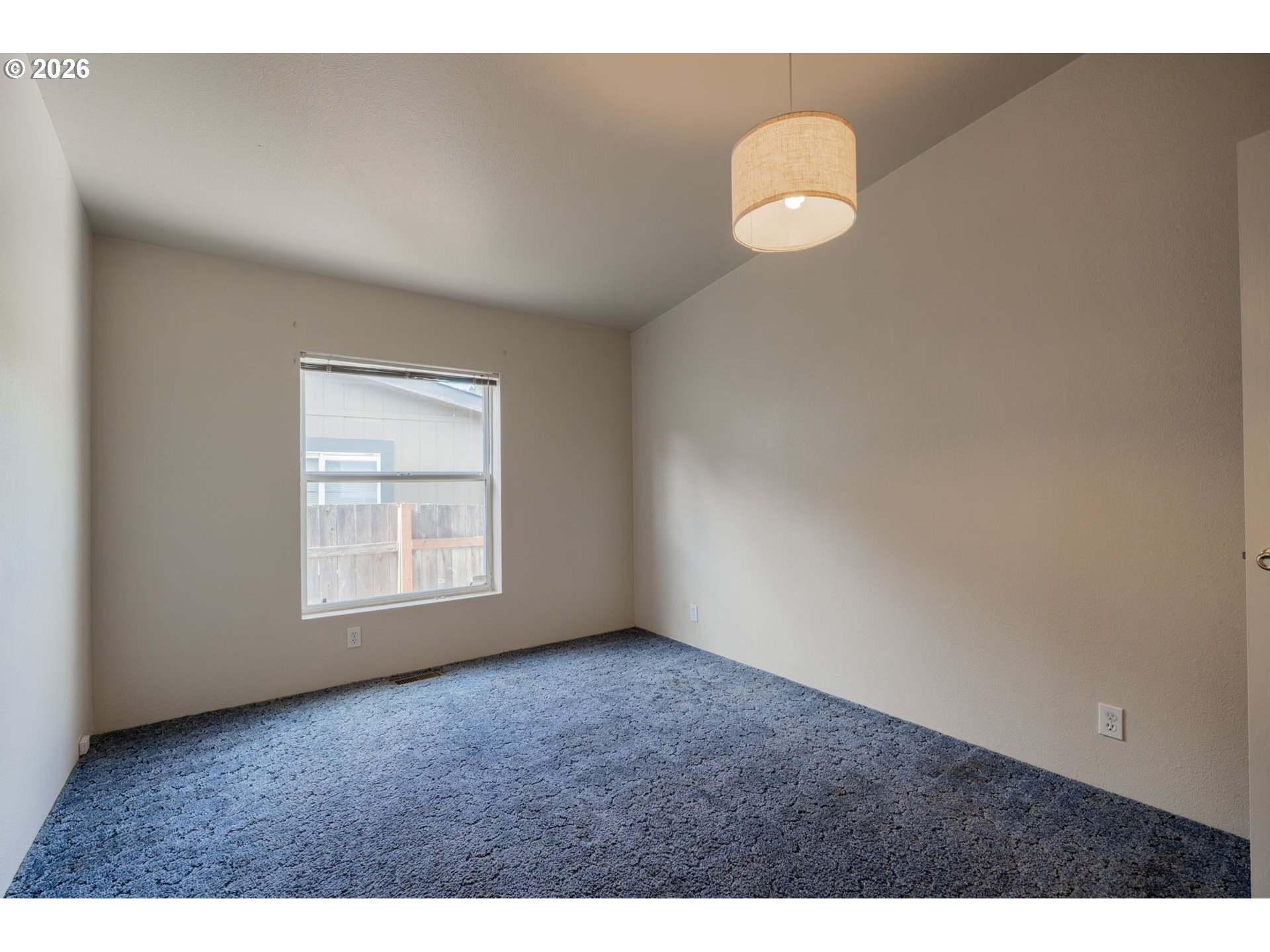 1281 South 57th Place Springfield, OR 97478 - Photo 19 of 37