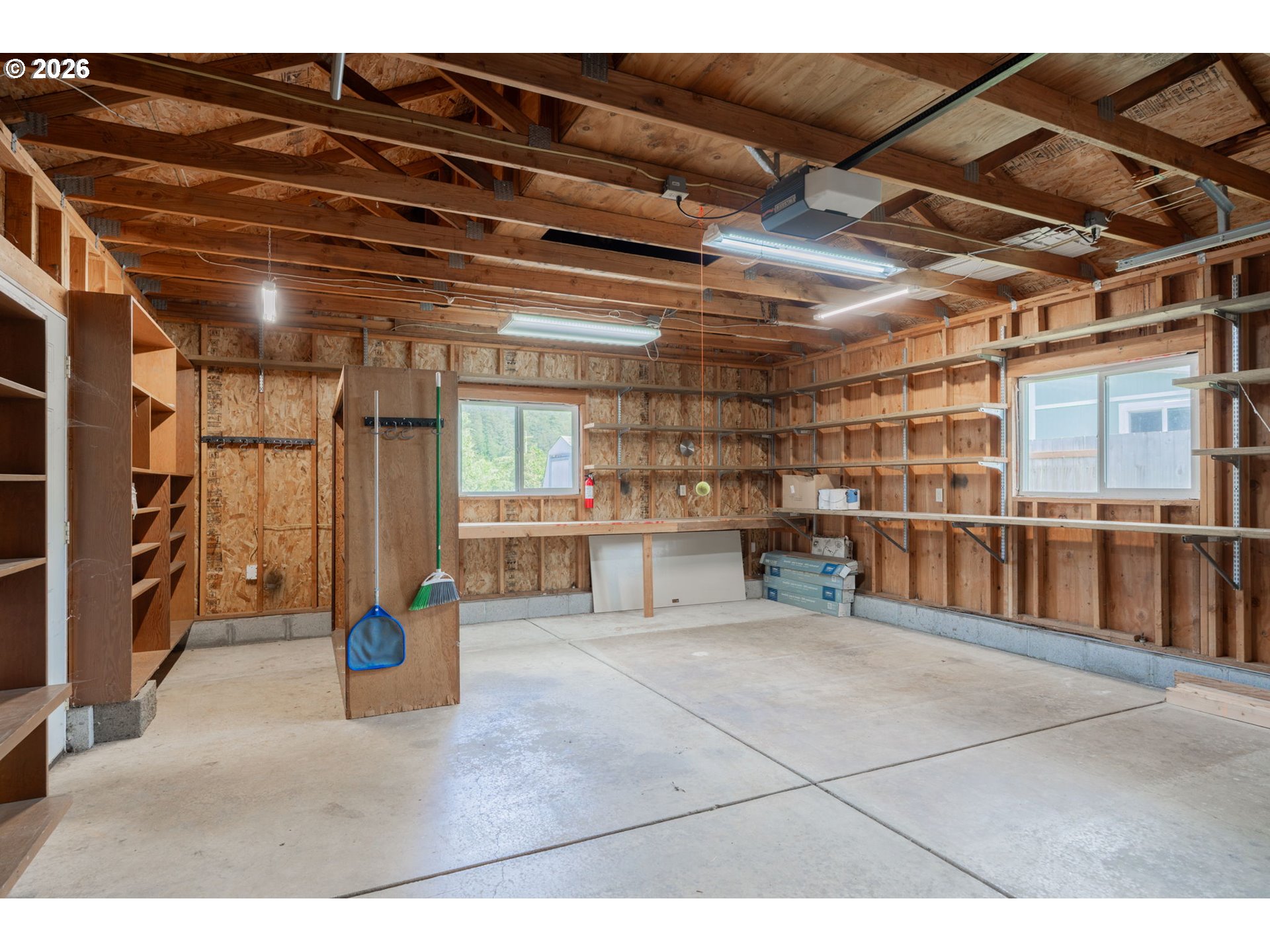 1281 South 57th Place Springfield, OR 97478 - Photo 22 of 37