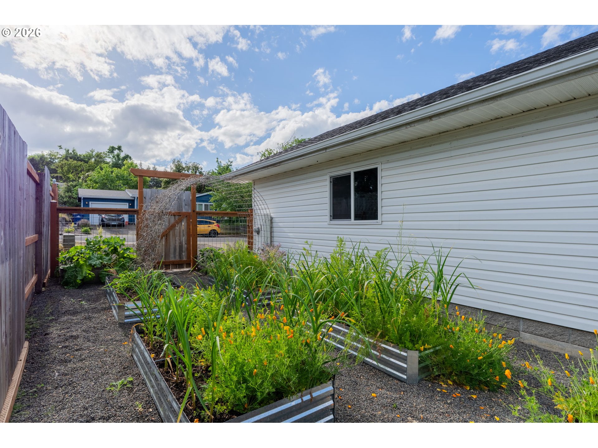 1281 South 57th Place Springfield, OR 97478 - Photo 26 of 37