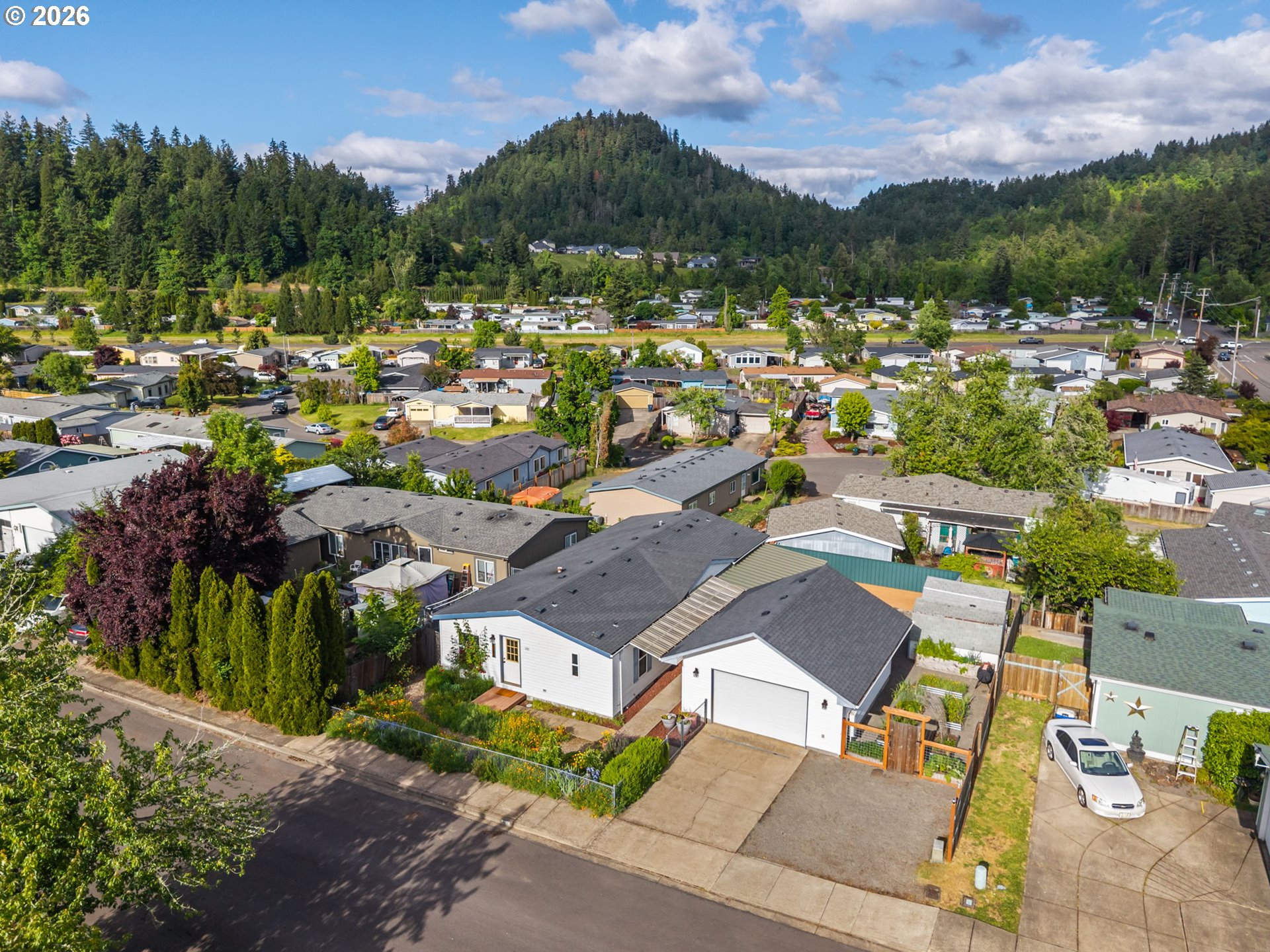 1281 South 57th Place Springfield, OR 97478 - Photo 28 of 37