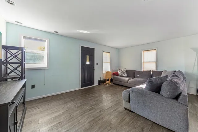 $200,000 | 227 3rd Avenue Northeast, Faribault, MN 55021