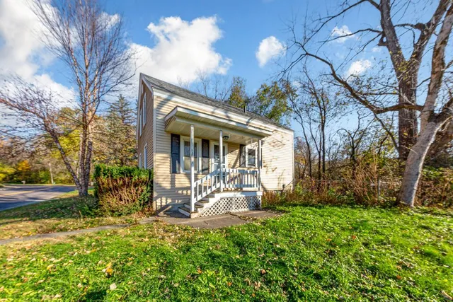 $200,000 | 227 3rd Avenue Northeast, Faribault, MN 55021