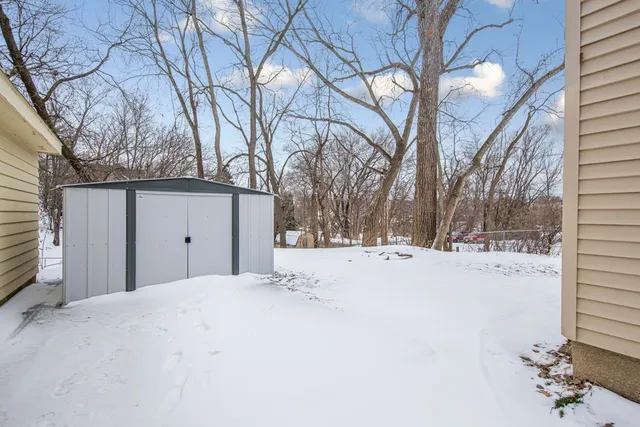 $200,000 | 227 3rd Avenue Northeast, Faribault, MN 55021