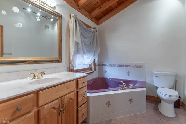 $499,900 | 1300 South Shore Drive, Martinsville, IN 46151