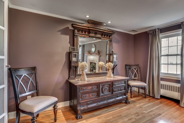 61 Meadowbrook Road Needham, MA 02492 - Photo 9 of 30 Gallery Image 9