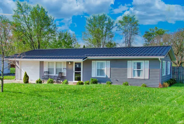 $192,500 | 3910 North Salem Road, Decatur, IN 46733