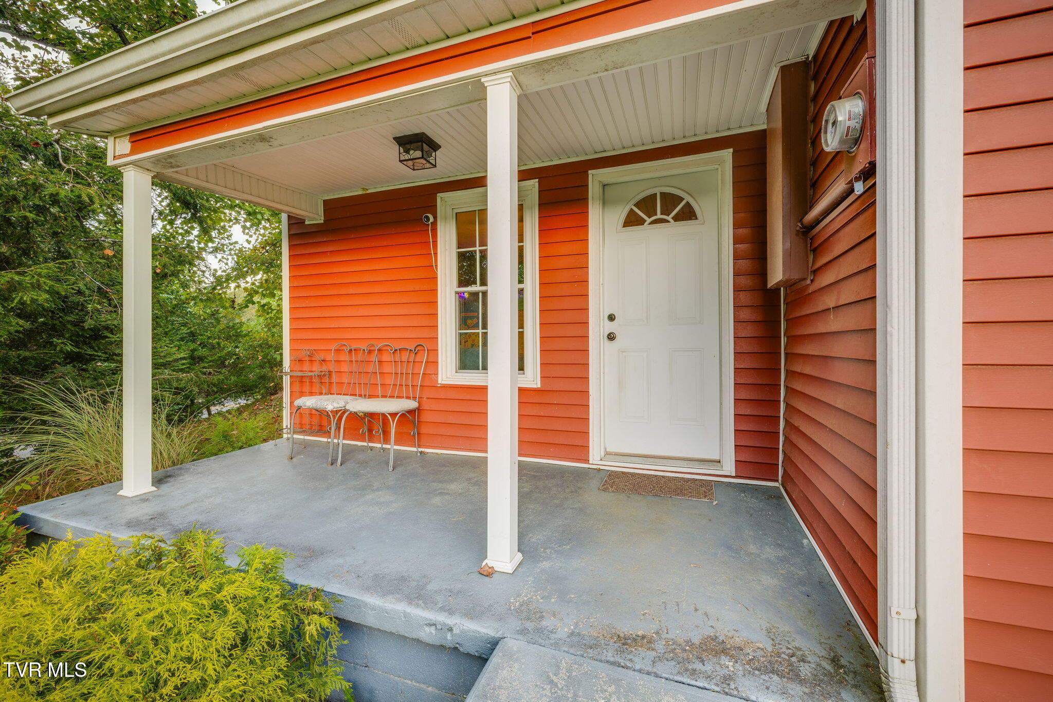 137 Charlie Hicks Road Jonesborough, TN 37659 - Photo 3 of 32 003