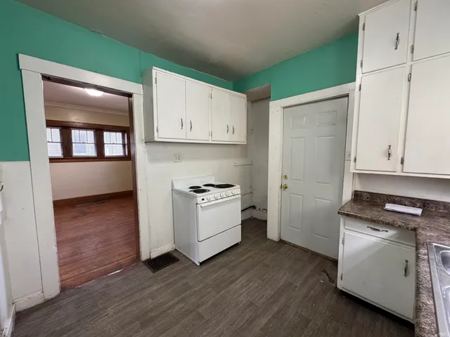 $149,900 | 604 West State Boulevard, Fort Wayne, IN 46808