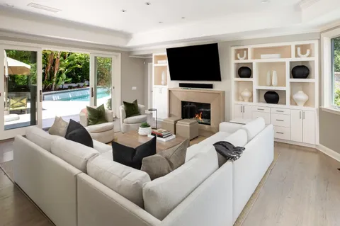 $10,500,000 | 393 Atherton Avenue, Atherton, CA 94027