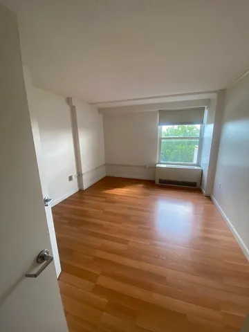 $3,700 | 295 Harvard Street, Unit 1004, Cambridge, MA 02139