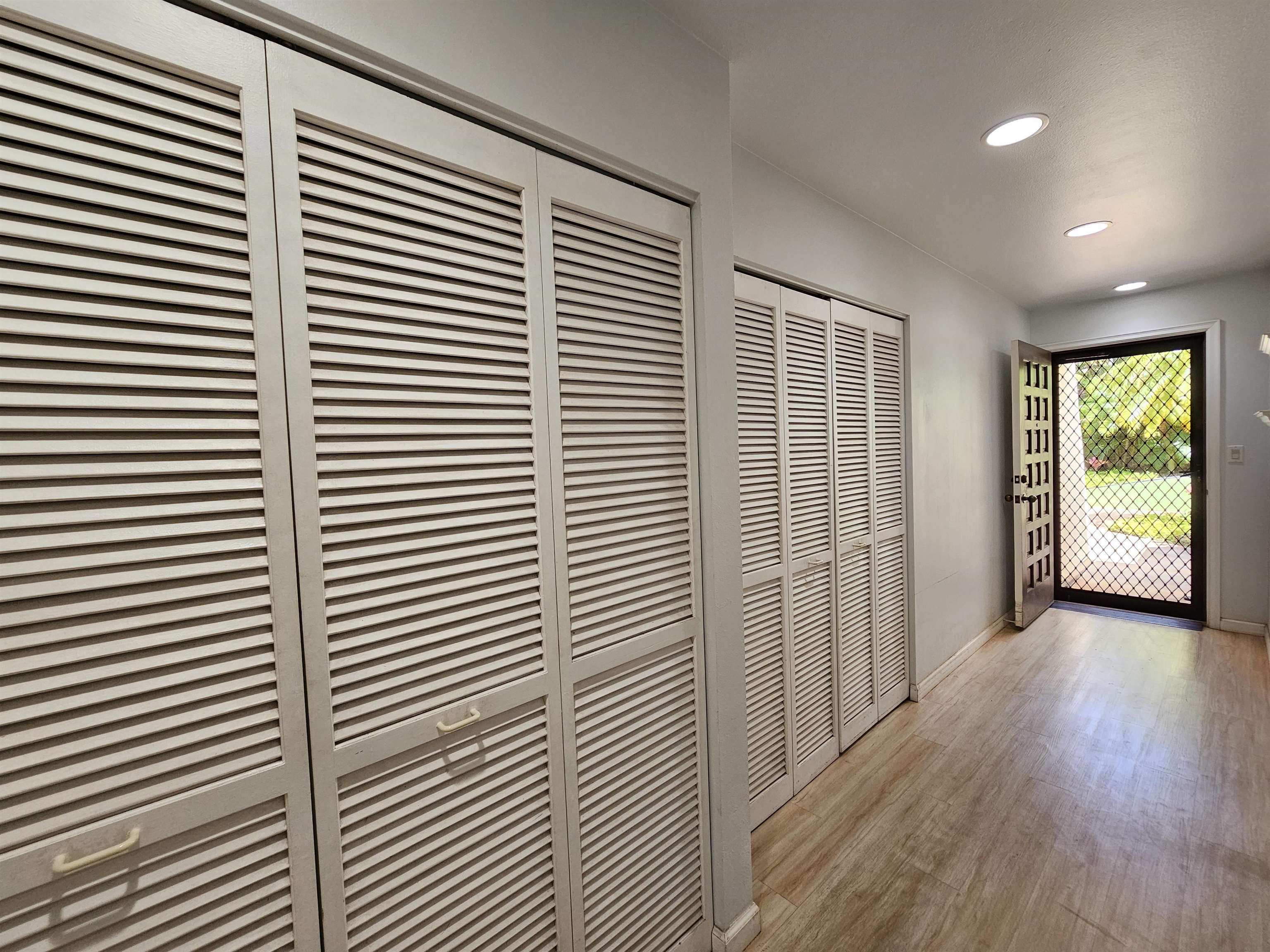 2777 South Kihei Road, Unit K107 Kihei, HI 96753 - Photo 31 of 50 a view of a room with windows