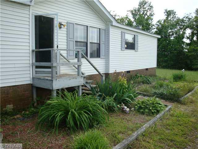 3098 Highway 770 Sandy Ridge, NC 27046 - Photo 1 of 3 Exterior Front.