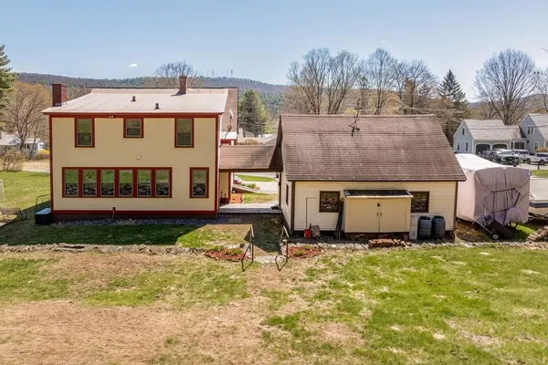 $540,000 | 114 Gifford Road, Hartford, VT 05001