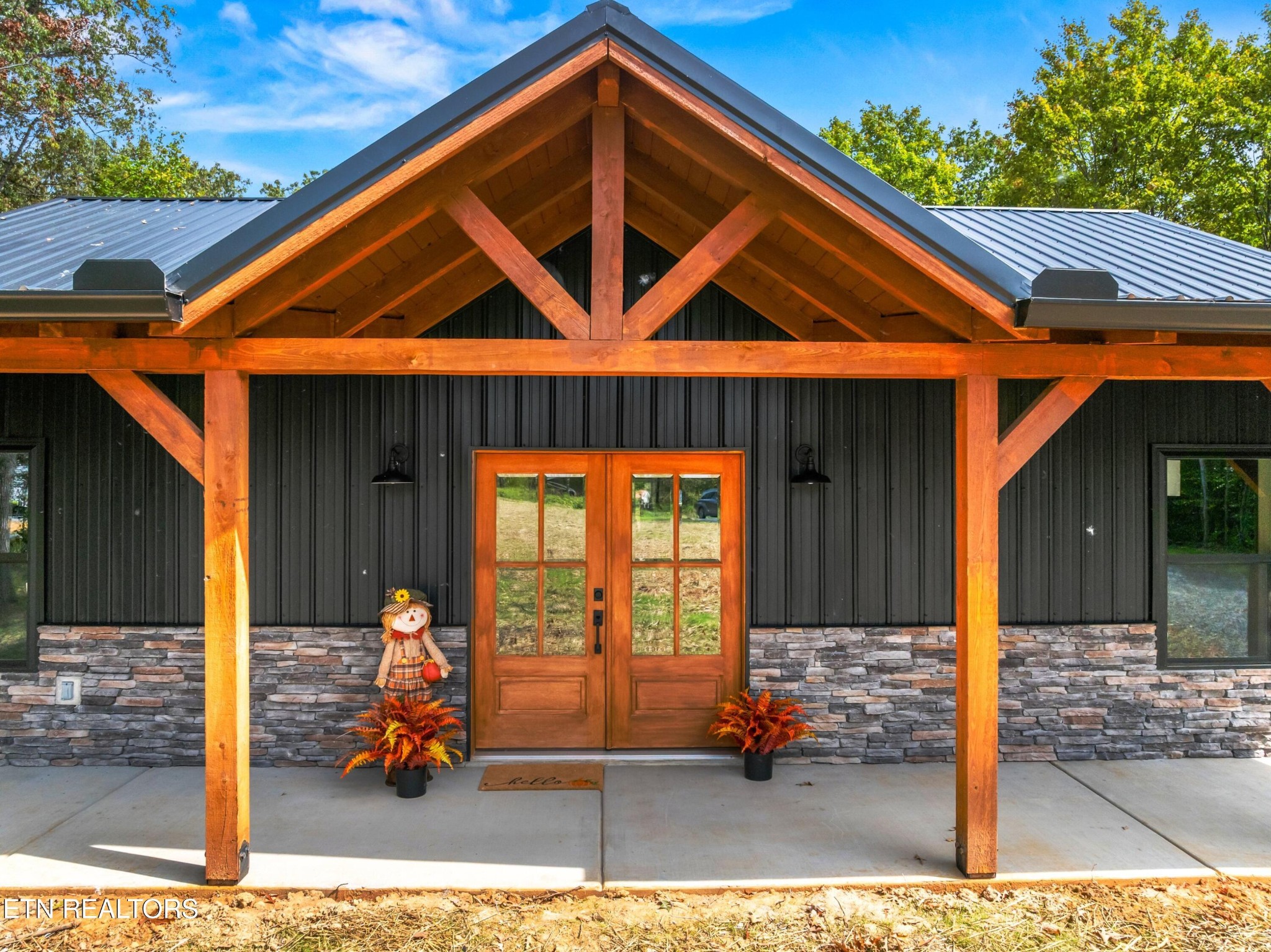 146 Fancher Road Newport, TN 37821 - Photo 3 of 41 a view of outdoor space and porch