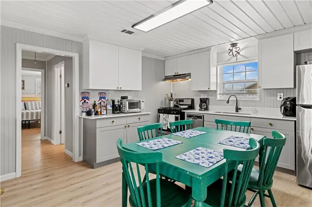 $425,000 | 7442 Edgewater Drive, Chauvin, LA 70344