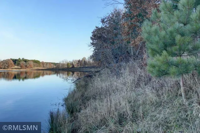 $90,000 | 1539 101st Avenue, Amery, WI 54001