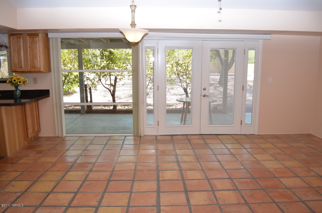 9121 East Indian Canyon Road Tucson, AZ 85749 - Photo 13 of 30