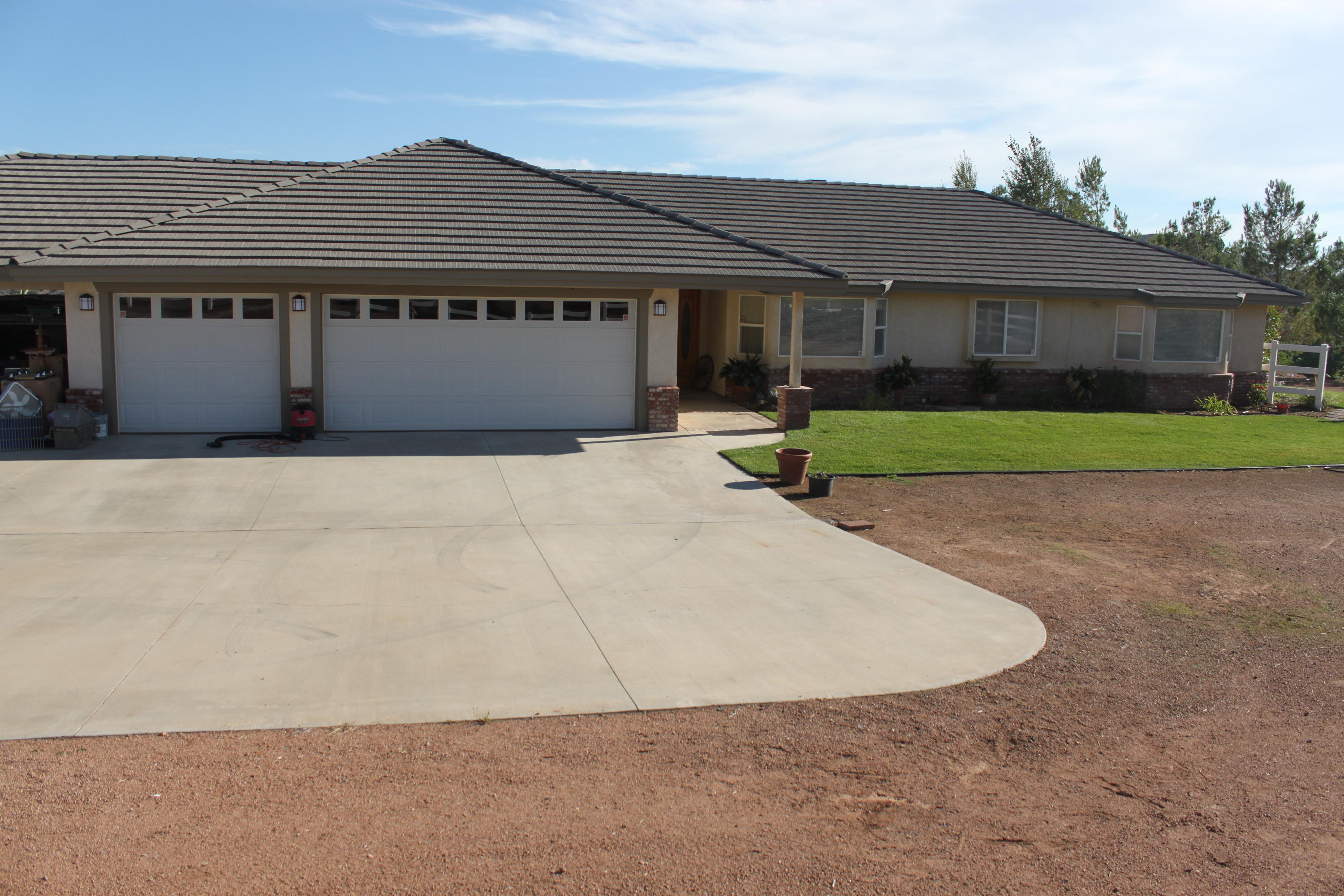 33727 Desert Road Acton, CA 93510 - Photo 1 of 84 IMG_5933