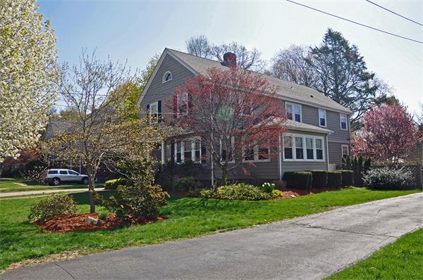 21 Windsor Road Milton, MA 02186 - Photo 1 of 12 Gallery Image 1