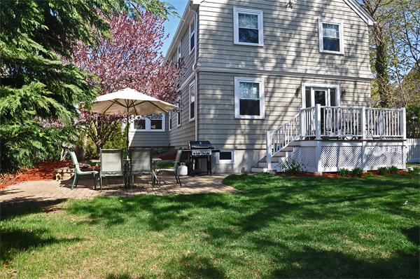 21 Windsor Road Milton, MA 02186 - Photo 11 of 12 Gallery Image 11