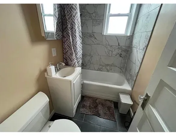 $2,700 | 109 72nd Street, Unit 2, North Bergen, NJ 07047