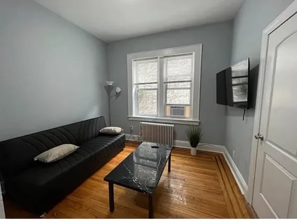 $2,700 | 109 72nd Street, Unit 2, North Bergen, NJ 07047