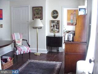 2207 Rittenhouse Square Philadelphia, PA 19103 - Photo 2 of 6 Gallery Image 2