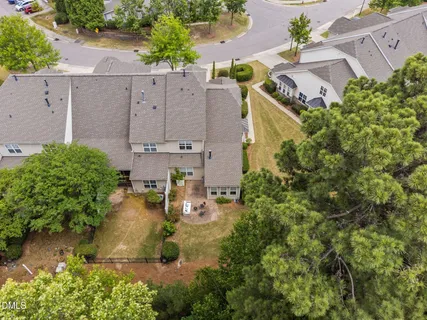 $579,000 | 1060 Kingston Grove Drive, Cary, NC 27519