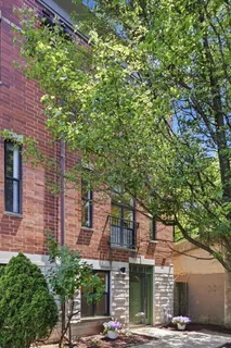 $550,000 | 1816 North Spaulding Avenue, Unit 1, Chicago, IL 60647